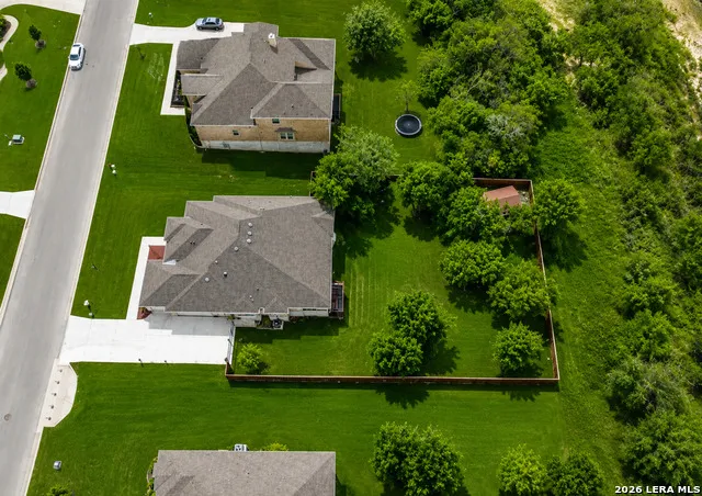 528 Lilly Blf Castroville, TX 78009