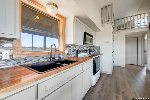 2803 Zenner Ahrens Fredericksburg, TX 78624
