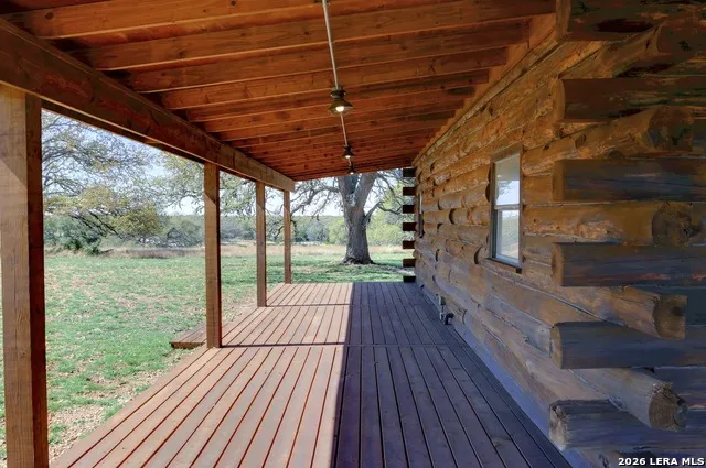 2803 Zenner Ahrens Fredericksburg, TX 78624