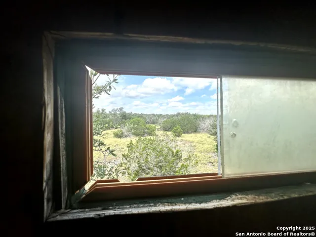 0 SD 24740 Rocksprings, TX 78880