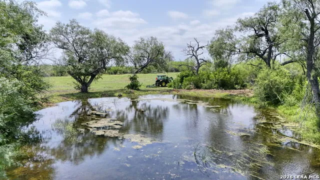 1588 Fm 1470 Poteet, TX 78065