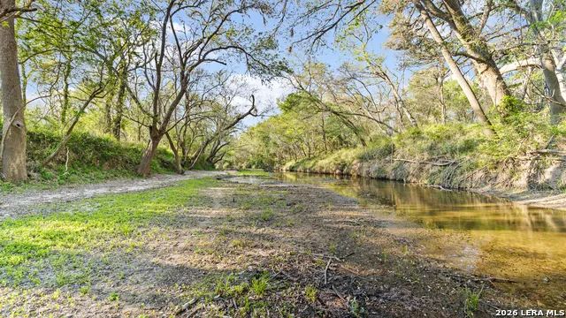 2427 S Fm 234 Edna, TX 77957