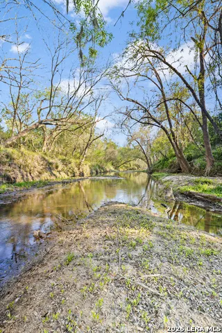 2427 S Fm 234 Edna, TX 77957