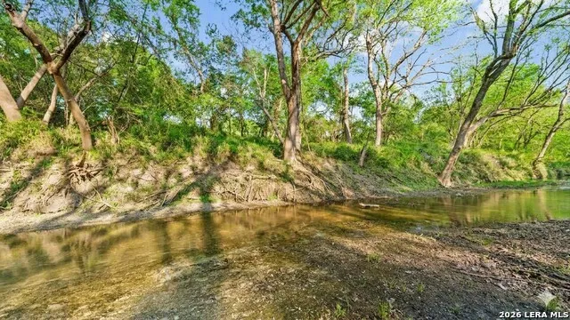 2427 S Fm 234 Edna, TX 77957