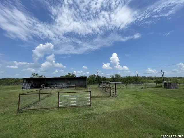 2427 S Fm 234 Edna, TX 77957