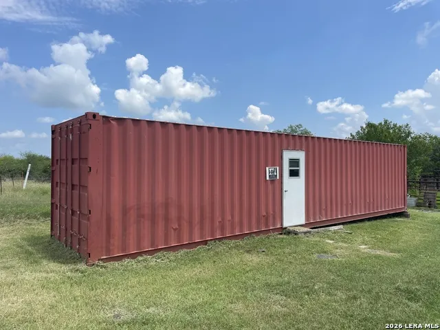2427 S Fm 234 Edna, TX 77957