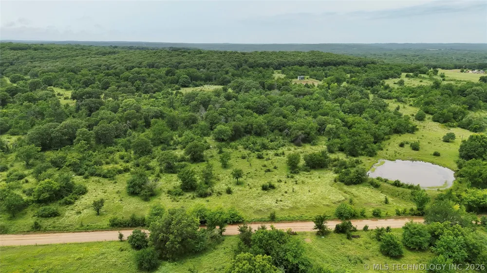 3870 ROAD Weleetka, OK 74880