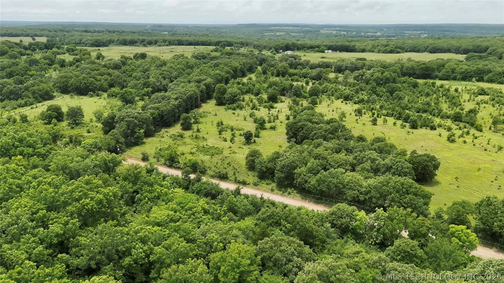 3870 ROAD Weleetka, OK 74880