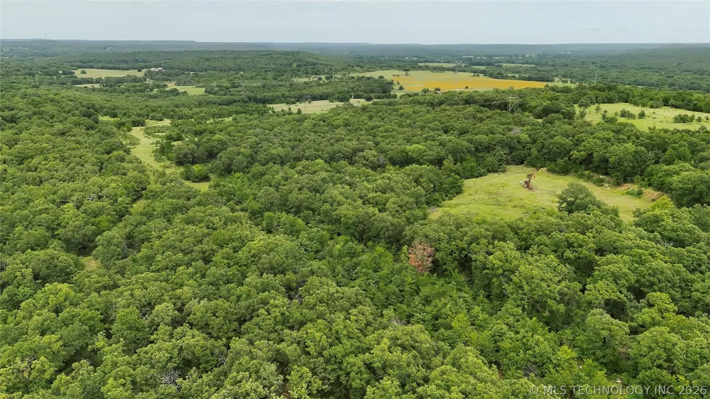 3870 ROAD Weleetka, OK 74880