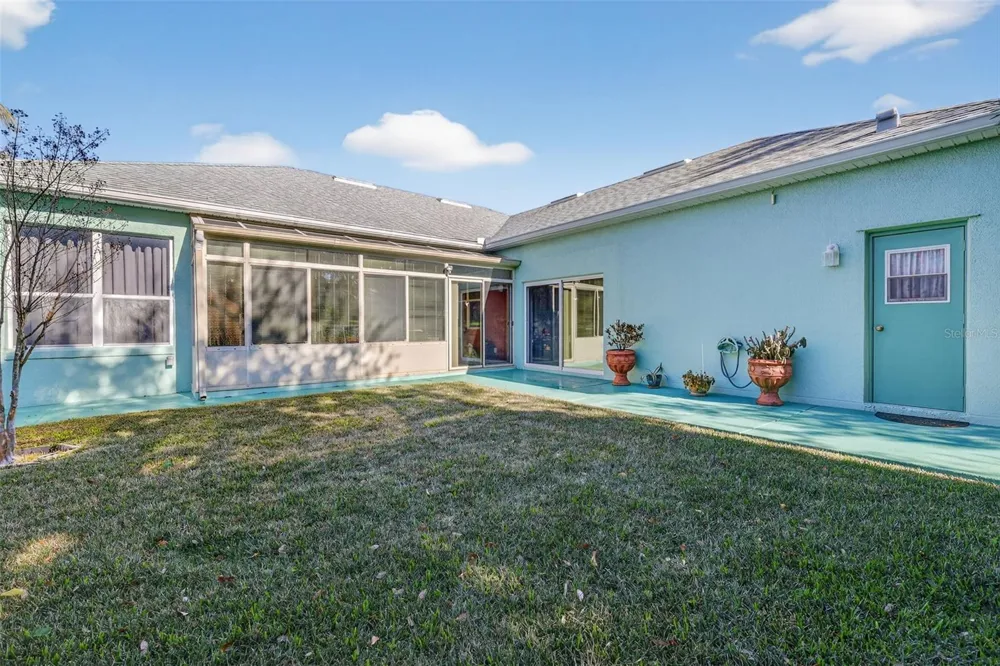 25517 LAUREL VALLEY ROAD Leesburg, FL 34748