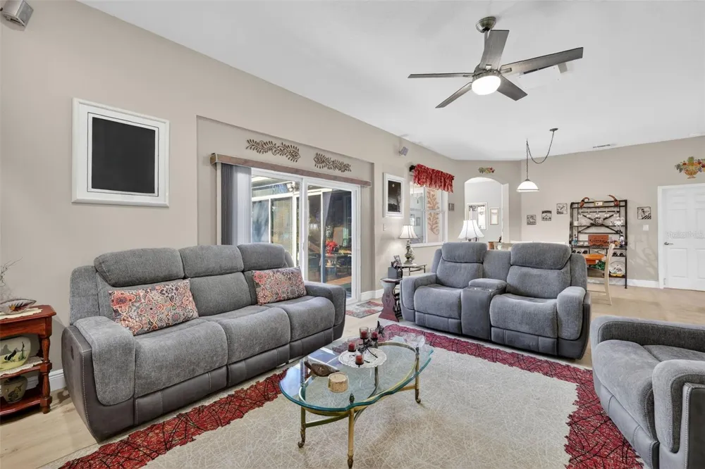 25517 LAUREL VALLEY ROAD Leesburg, FL 34748