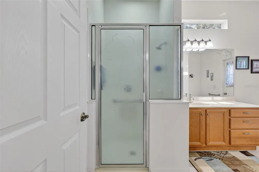 25517 LAUREL VALLEY ROAD Leesburg, FL 34748
