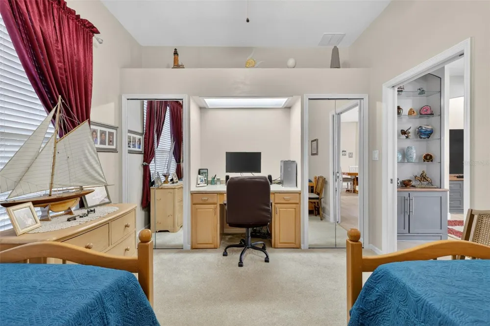 25517 LAUREL VALLEY ROAD Leesburg, FL 34748