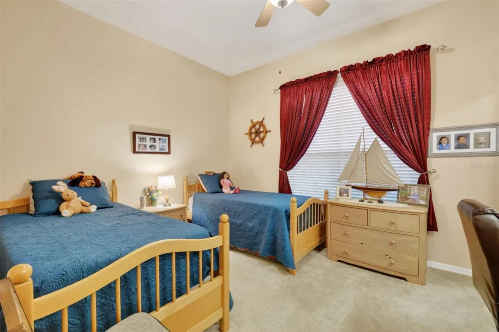 25517 LAUREL VALLEY ROAD Leesburg, FL 34748