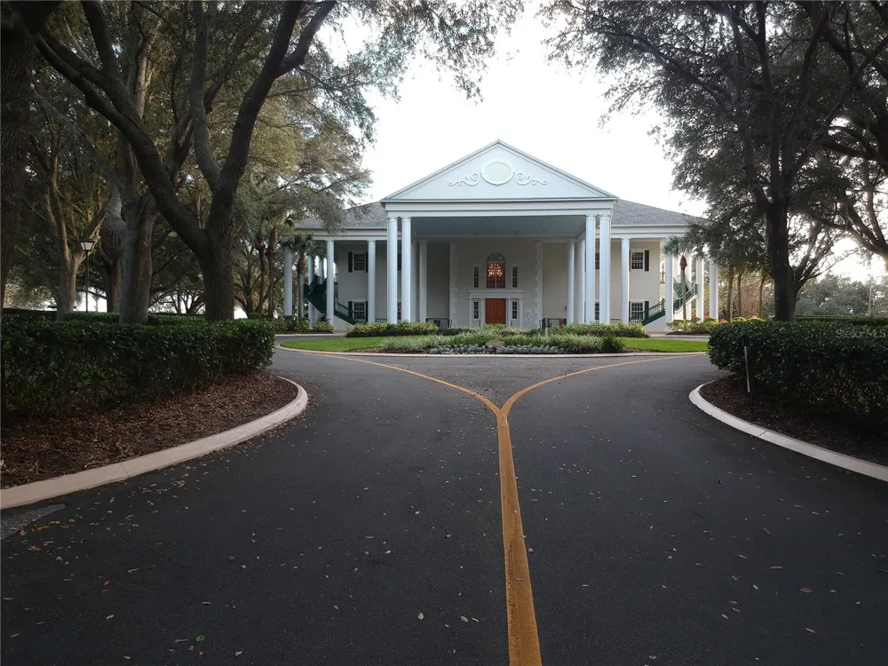 25517 LAUREL VALLEY ROAD Leesburg, FL 34748