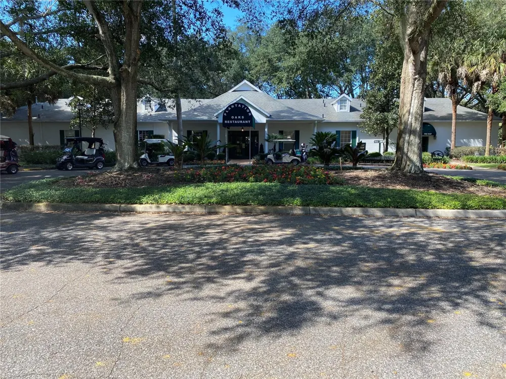 25517 LAUREL VALLEY ROAD Leesburg, FL 34748