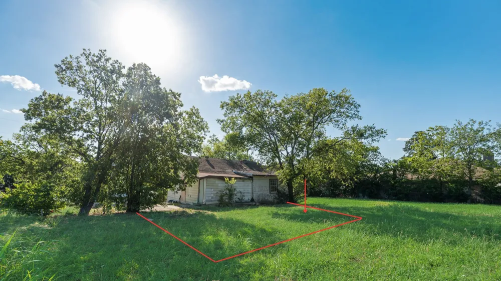410 Patton Avenue Dallas, TX 75203