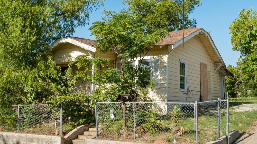 410 Patton Avenue Dallas, TX 75203