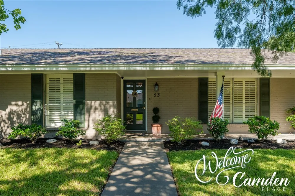 53 Camden Place Corpus Christi, TX 78412