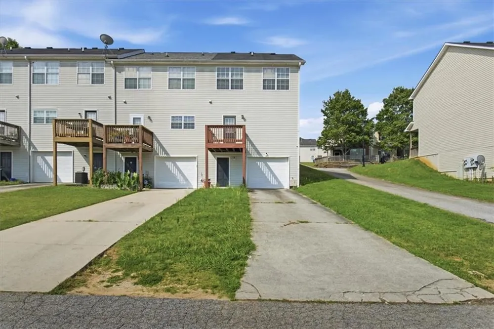 117 Hawkeye Lane NW #GA30 Conyers, GA 30012