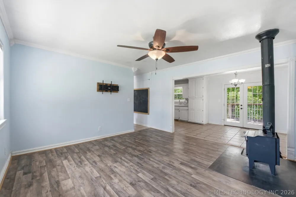 13685 E Crestview Drive Claremore, OK 74019
