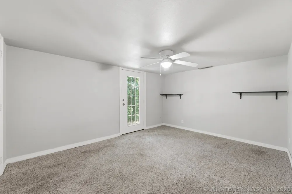 13685 E Crestview Drive Claremore, OK 74019