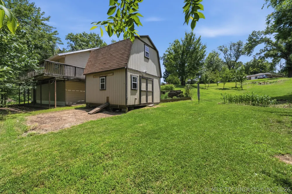 13685 E Crestview Drive Claremore, OK 74019