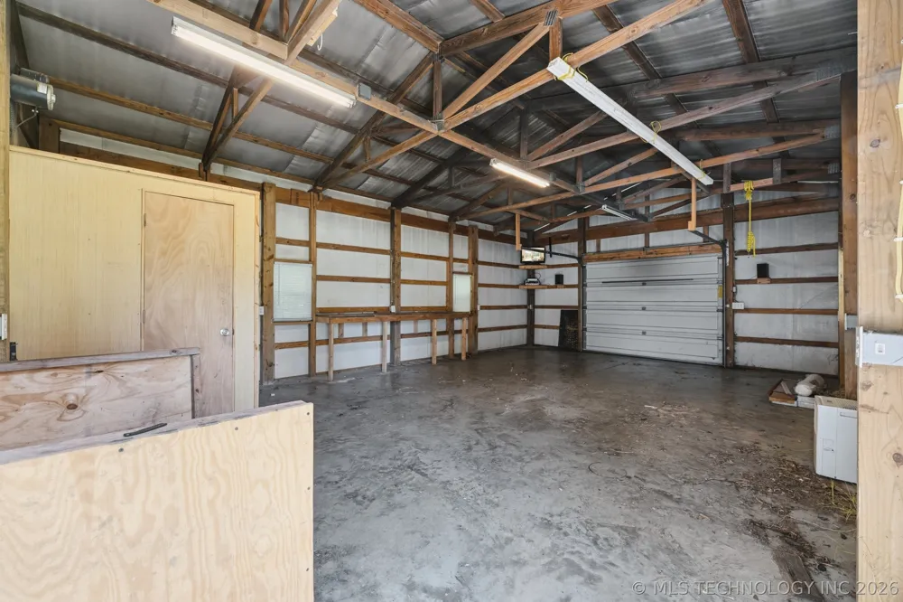 13685 E Crestview Drive Claremore, OK 74019