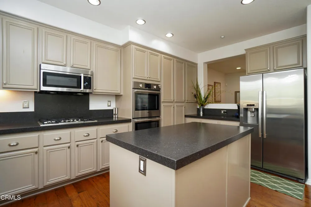 1239 Bayside Lane Oxnard, CA 93035