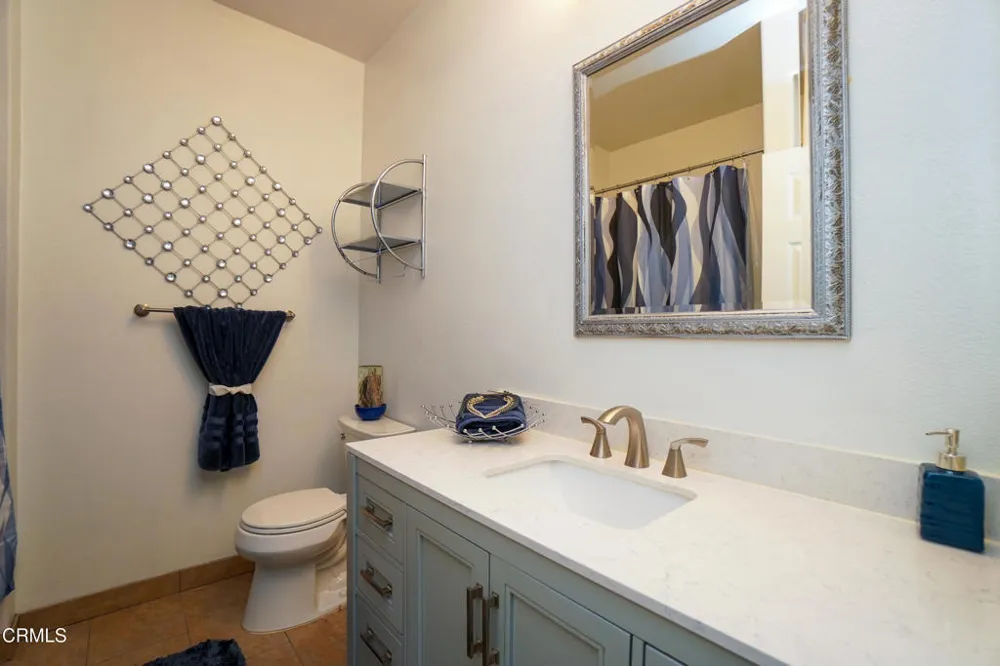 1239 Bayside Lane Oxnard, CA 93035