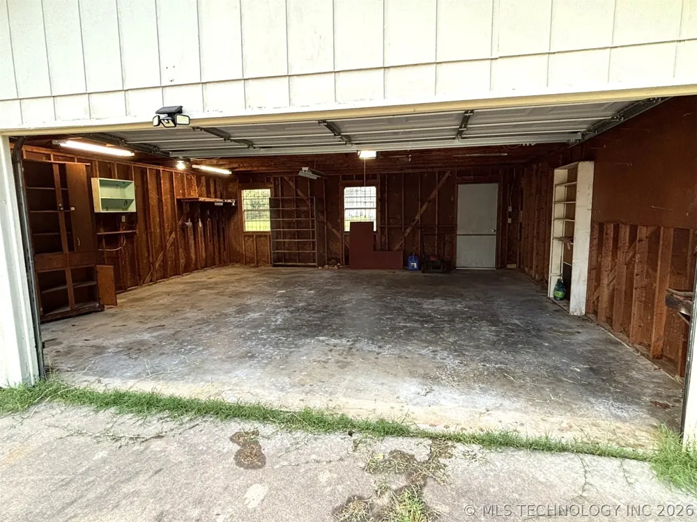 415641 E 1094 Checotah, OK 74426