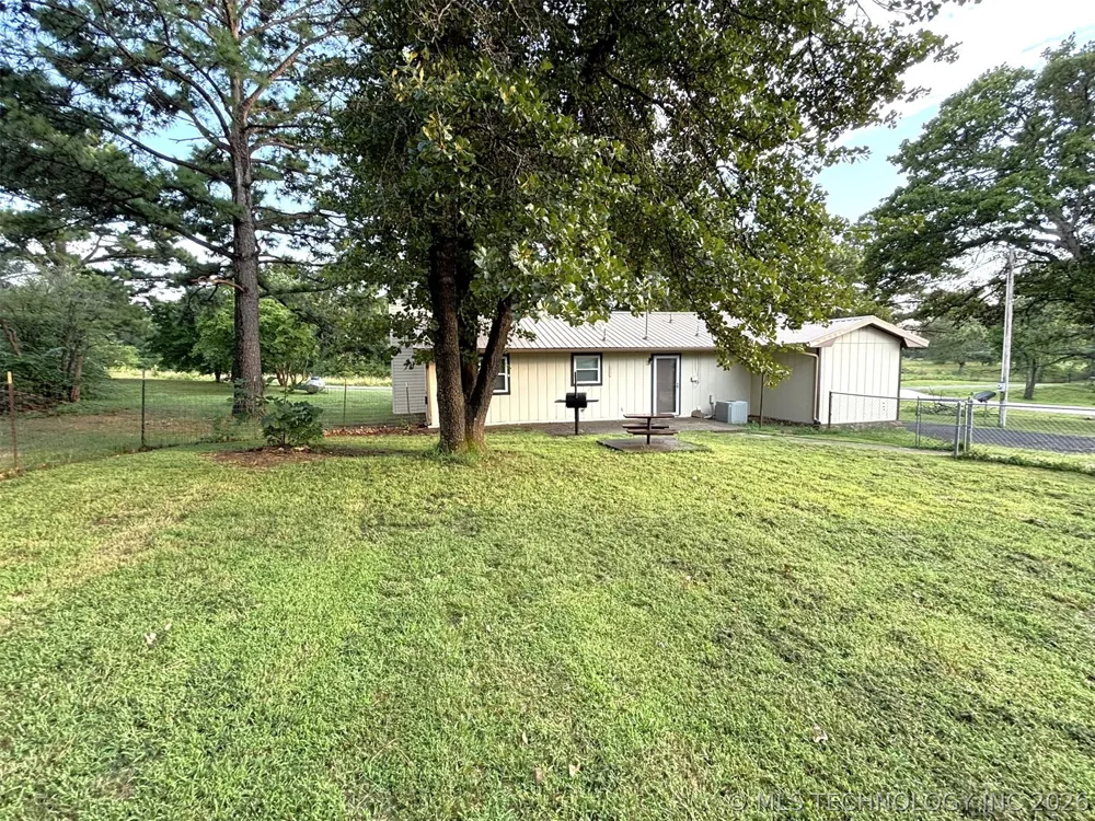 415641 E 1094 Checotah, OK 74426