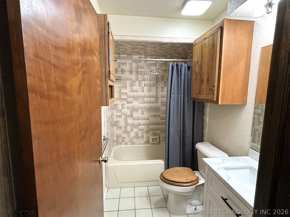 415641 E 1094 Checotah, OK 74426
