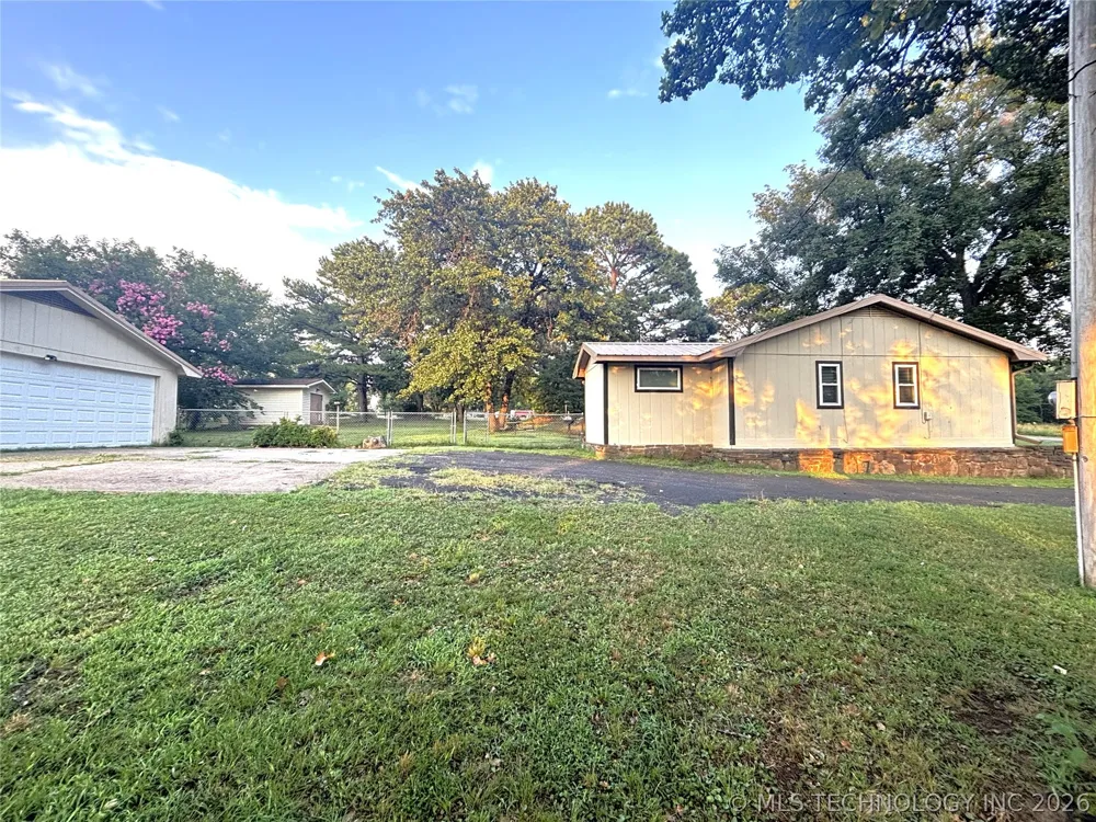 415641 E 1094 Checotah, OK 74426