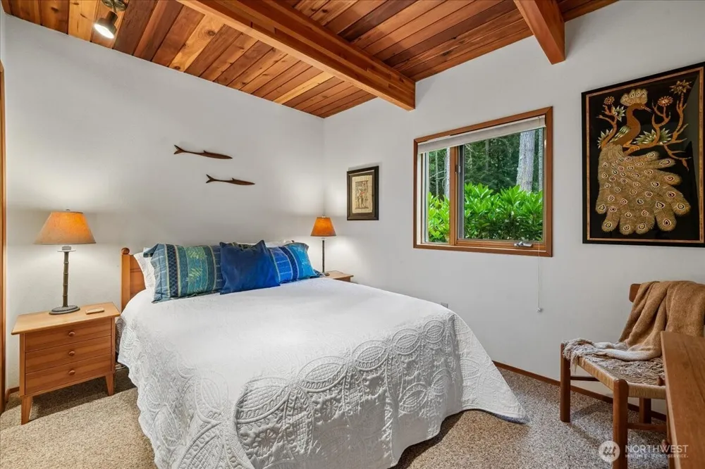 14025 96th Street Ct Anderson Island, WA 98303