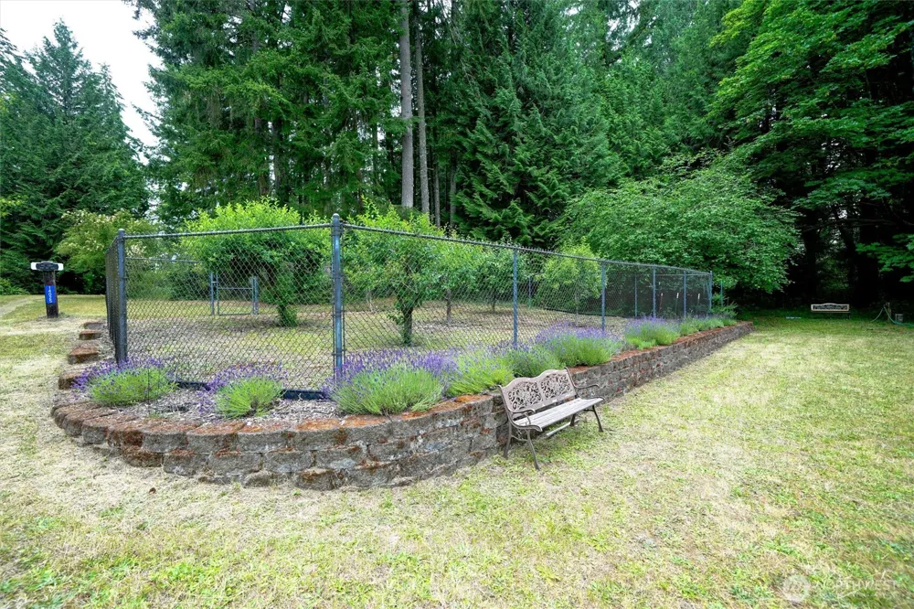 14025 96th Street Ct Anderson Island, WA 98303