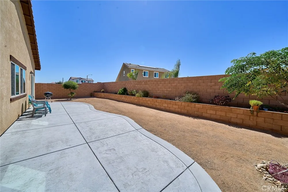 13023 Camino Valle Way Victorville, CA 92394