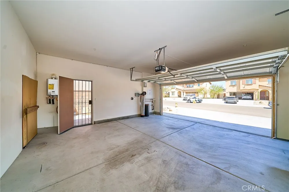 13023 Camino Valle Way Victorville, CA 92394