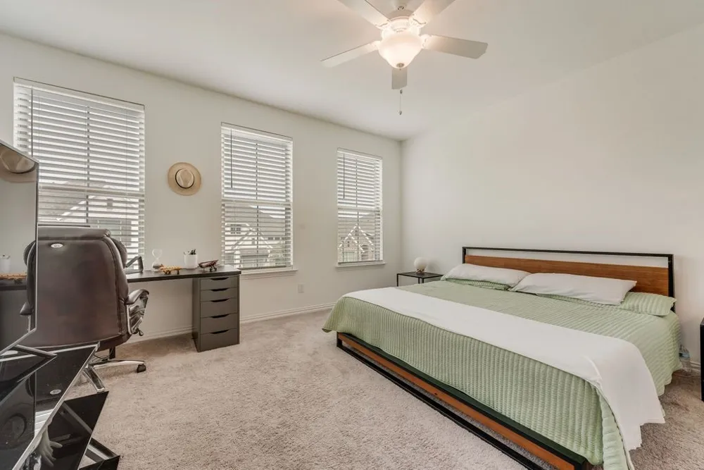 5411 Waterloo Drive Sachse, TX 75048