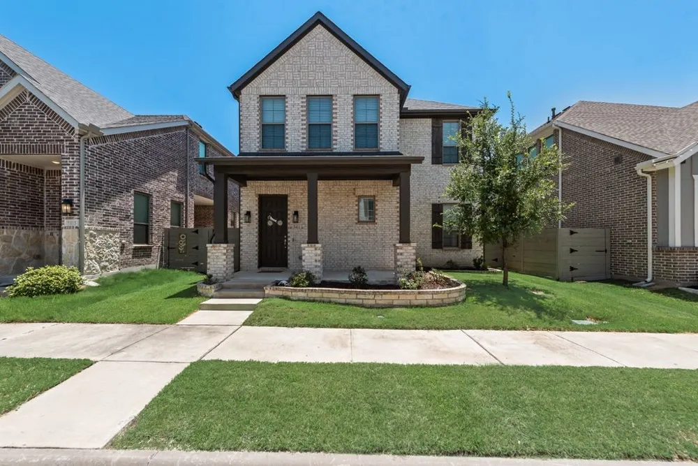 5411 Waterloo Drive Sachse, TX 75048