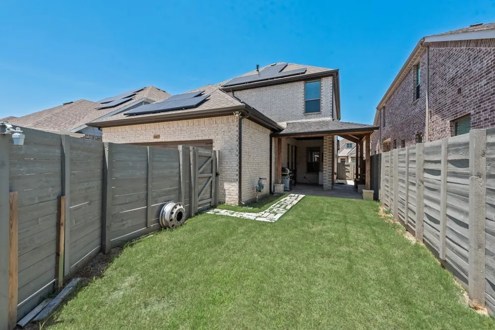 5411 Waterloo Drive Sachse, TX 75048