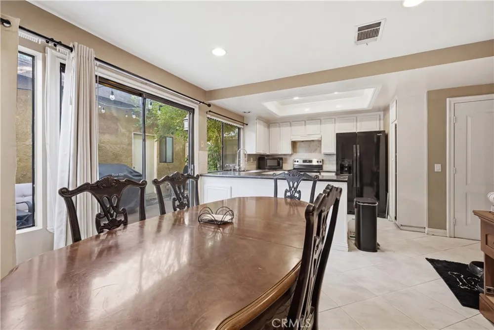 8231 Mason Avenue #C Winnetka, CA 91306