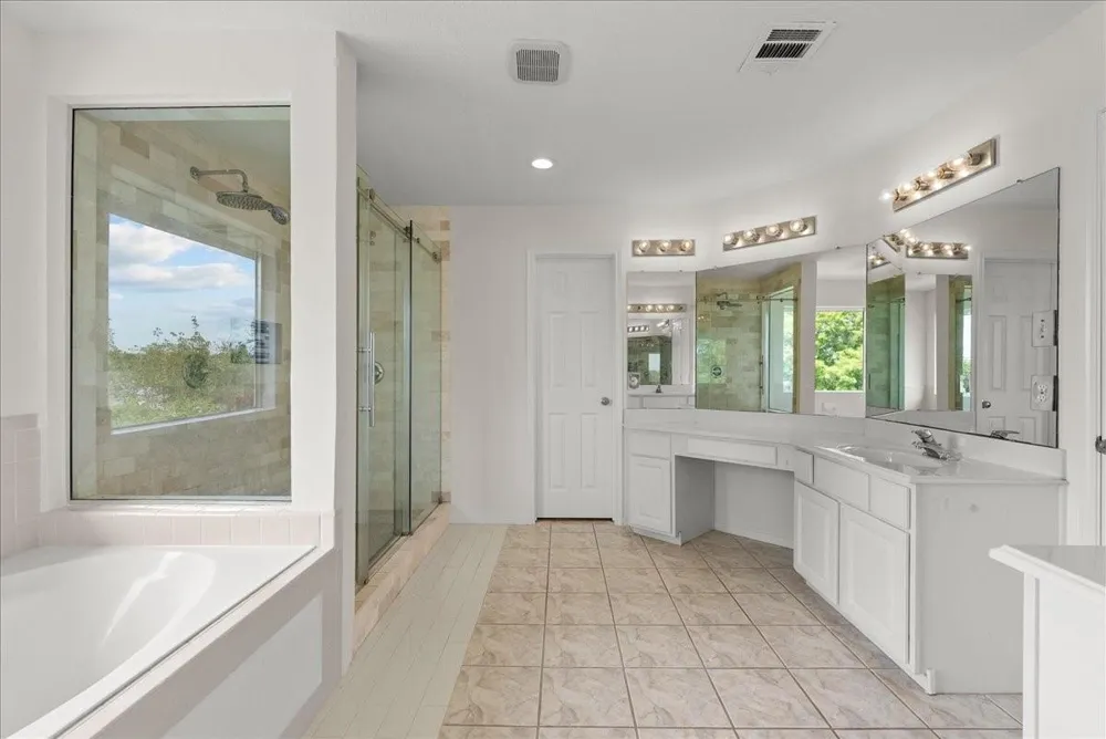 1619 Roaring Springs Lane Seabrook, TX 77586