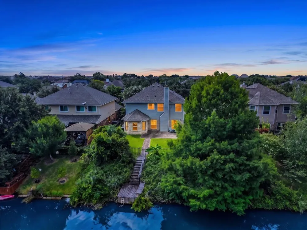 1619 Roaring Springs Lane Seabrook, TX 77586