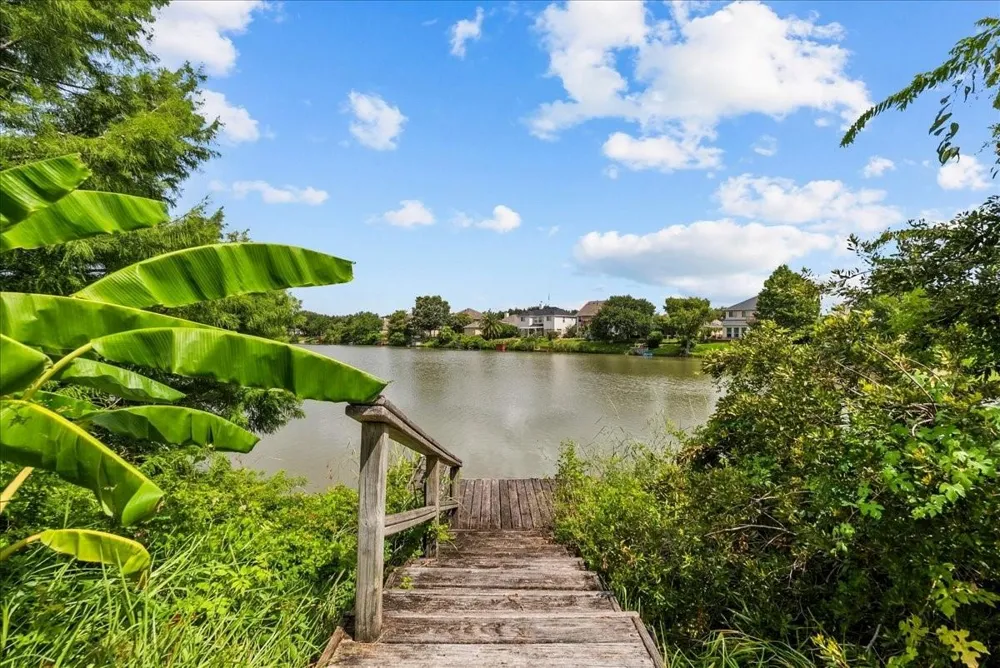 1619 Roaring Springs Lane Seabrook, TX 77586