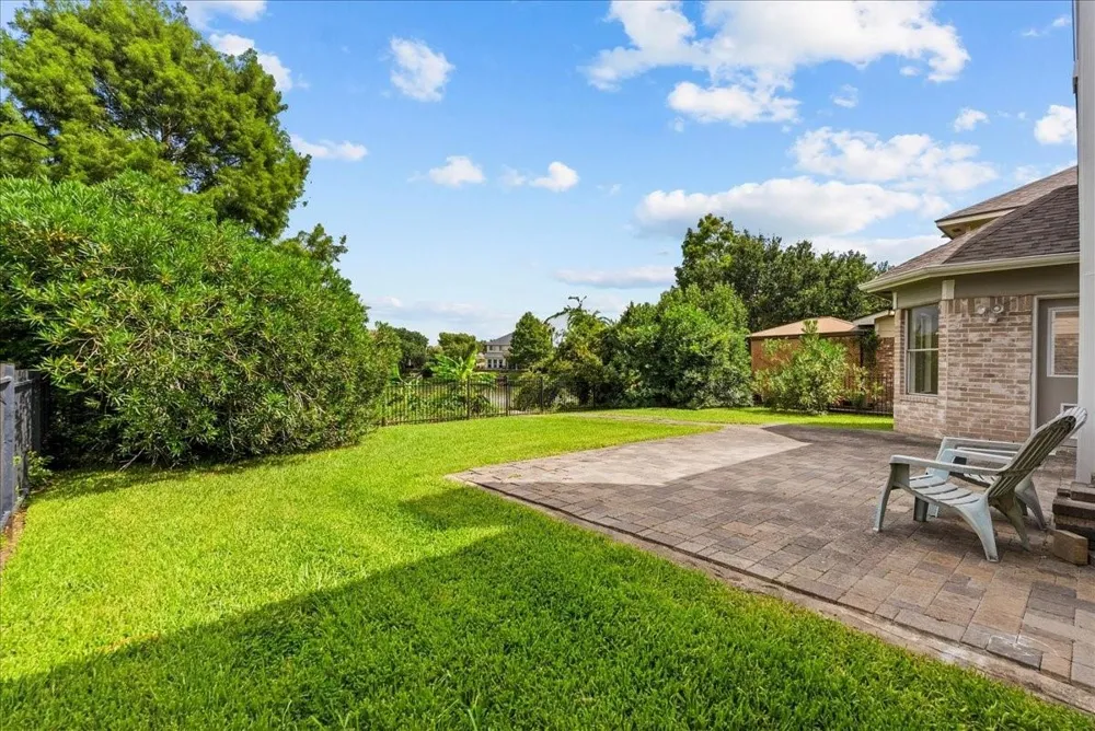 1619 Roaring Springs Lane Seabrook, TX 77586