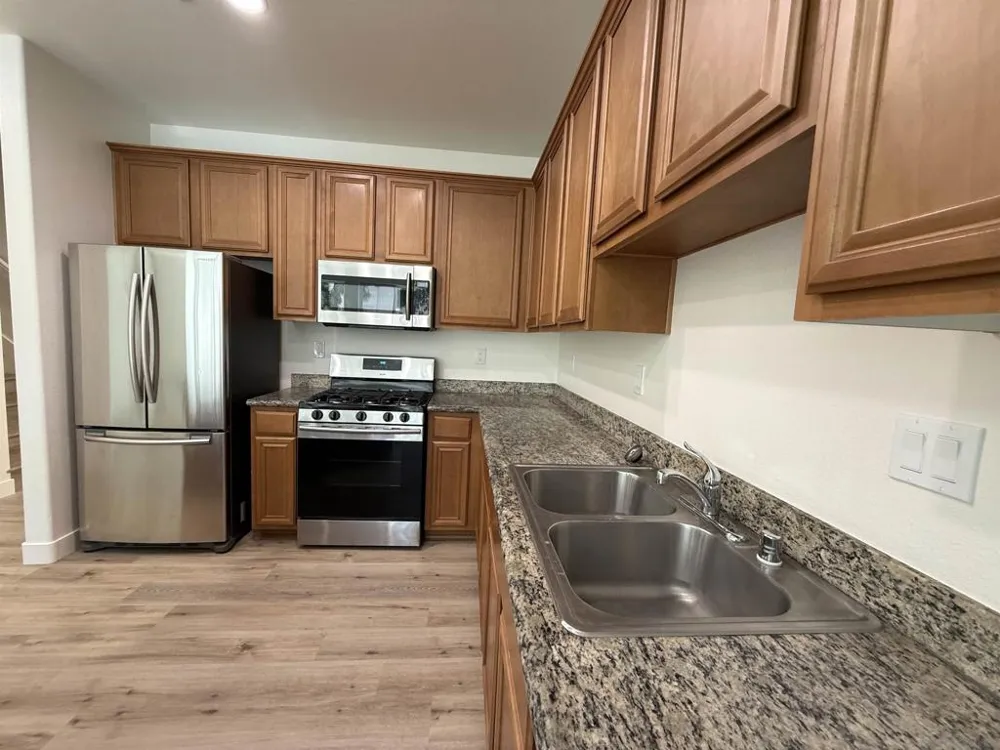 387 Connecticut El Cajon, CA 92020
