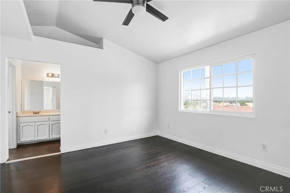 14716 Long View Drive Fontana, CA 92337