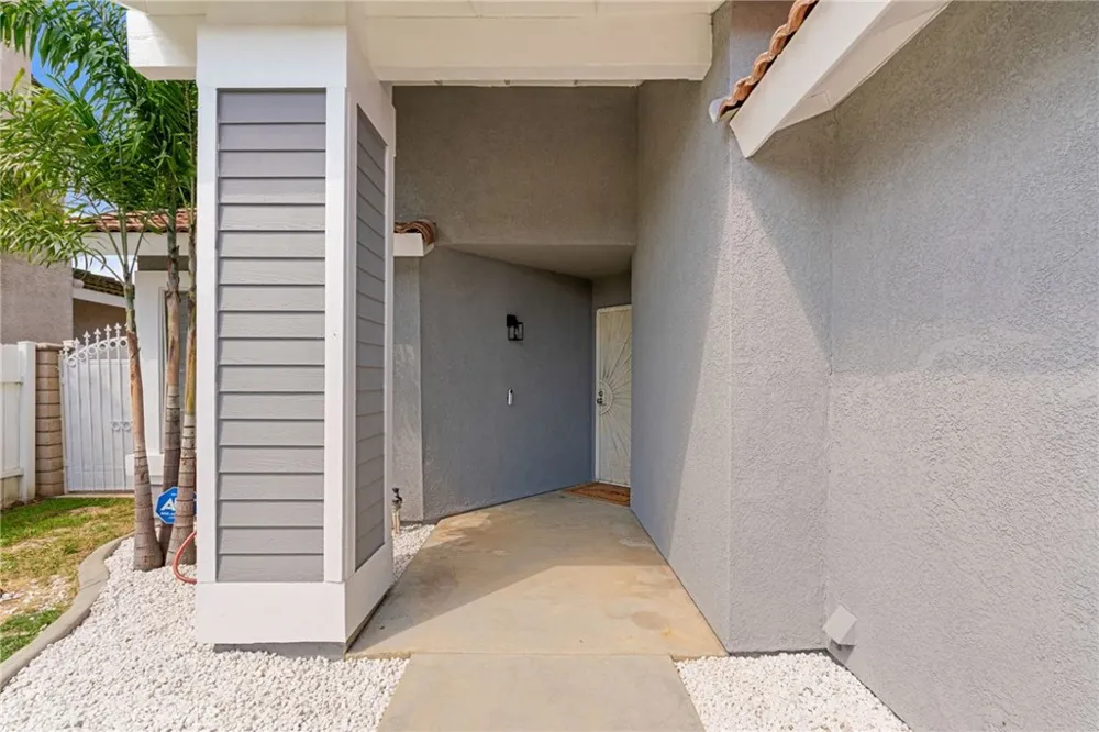 8673 Northstar Drive Riverside, CA 92508