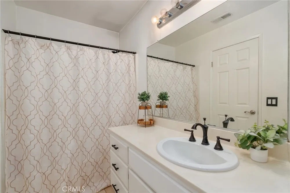 8673 Northstar Drive Riverside, CA 92508